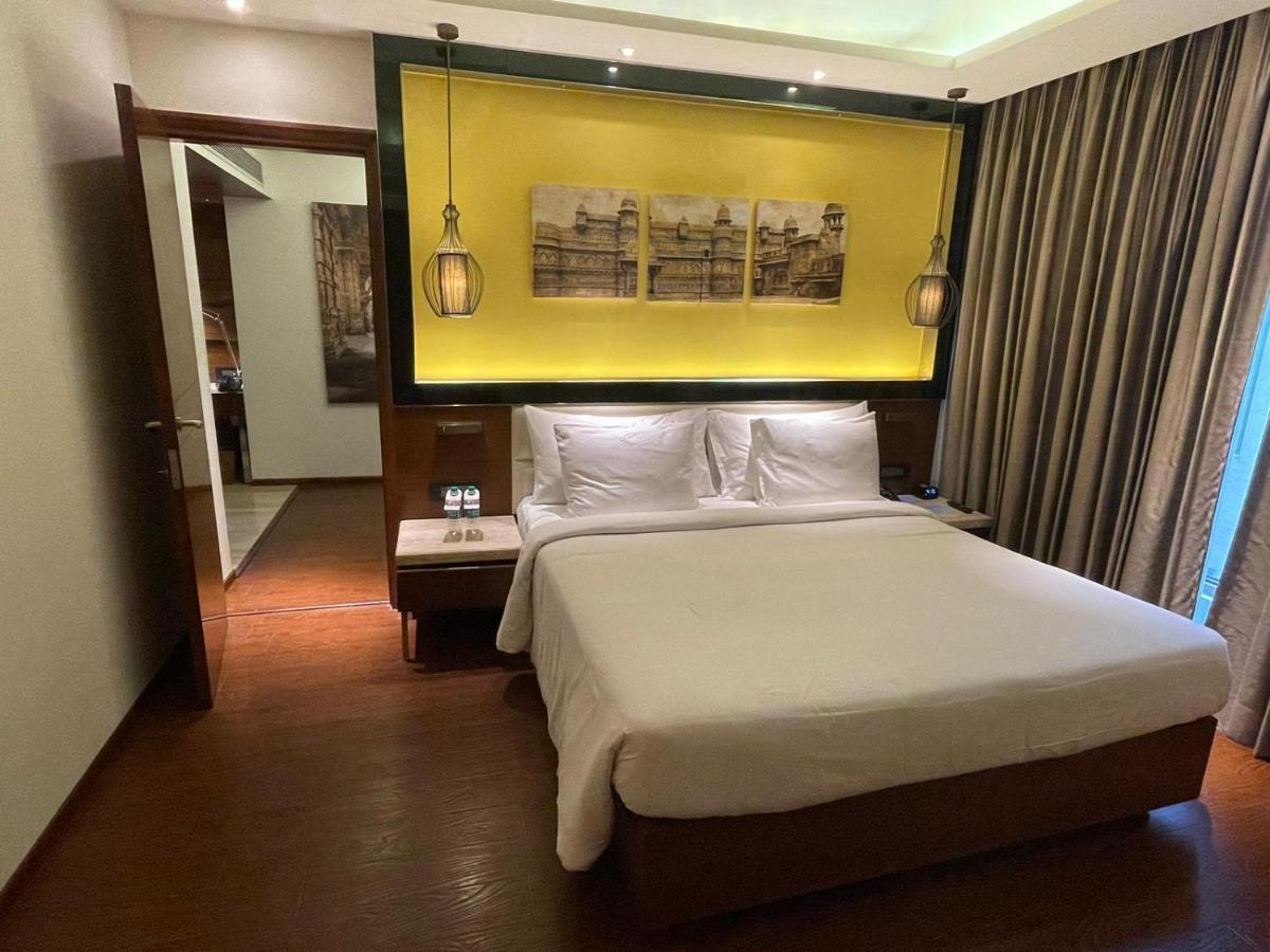 Radisson Gwalior酒店 外观 照片