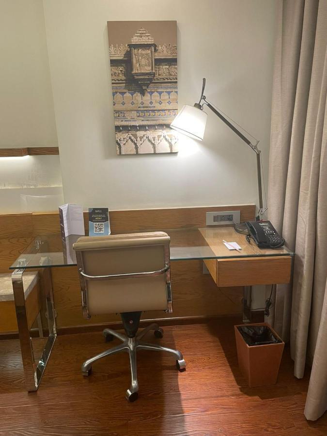 Radisson Gwalior酒店 外观 照片