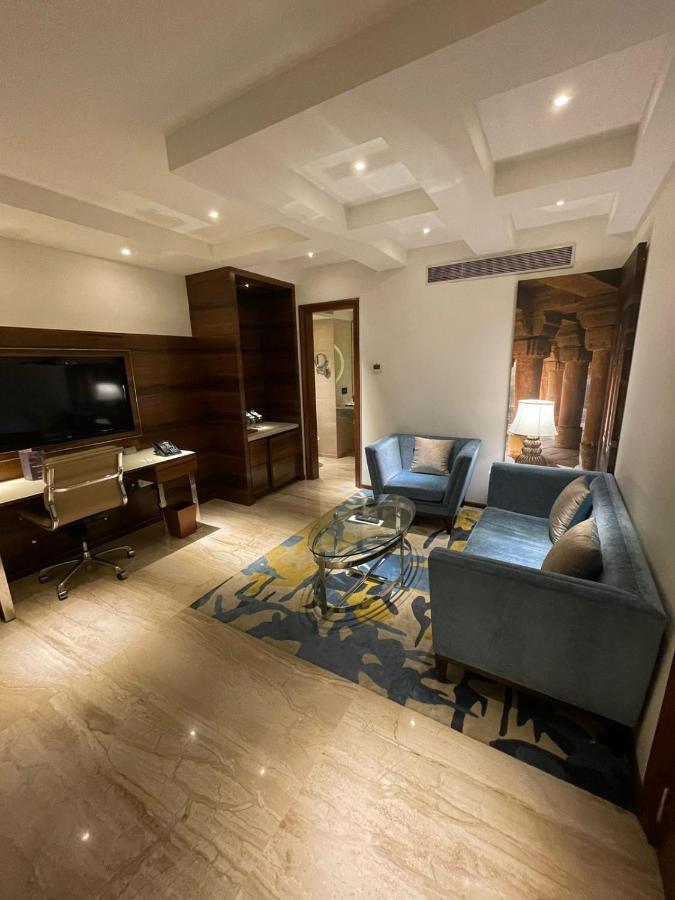 Radisson Gwalior酒店 外观 照片